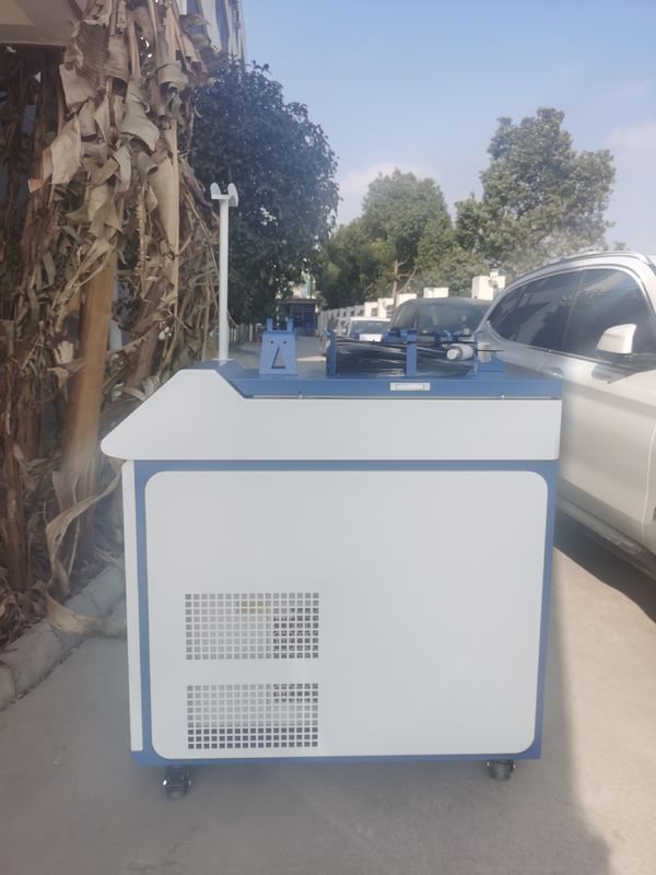 Water Cooling 1000W Fiber Laser Welding Machine Handheld