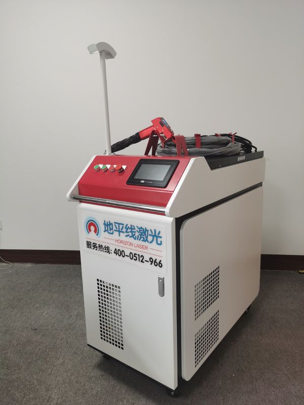 Water Cooling 1000W 2mm Laser Welding Machine For Metal