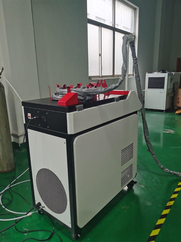 0.5mm 1500W Laser Welding Machine For Stainless Steel