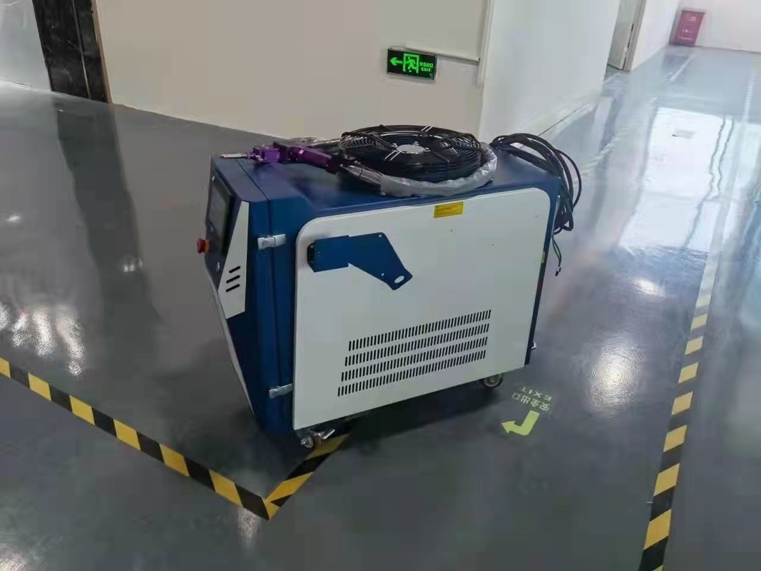 Raycus 1000W Fiber Laser Welding Machine 3mm Thickness Water Cooling